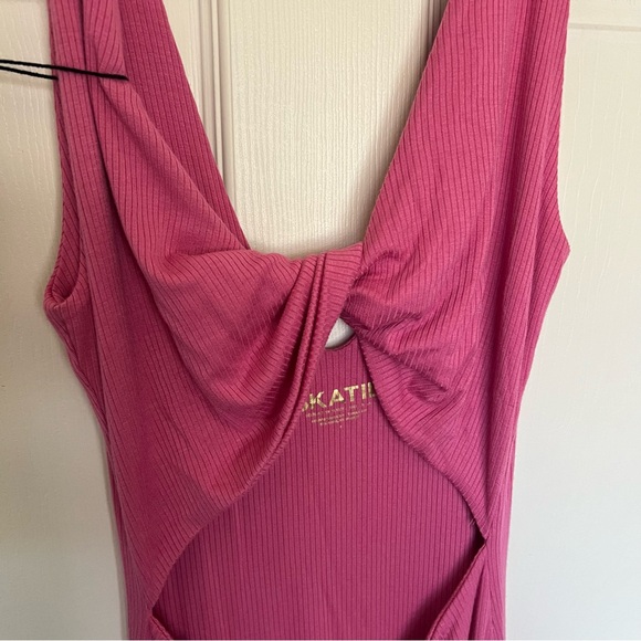 NEW Skatie Amelia Ribbed Twist Cutout Midi Tank Dress Pink Size Large NWT - Picture 5 of 12